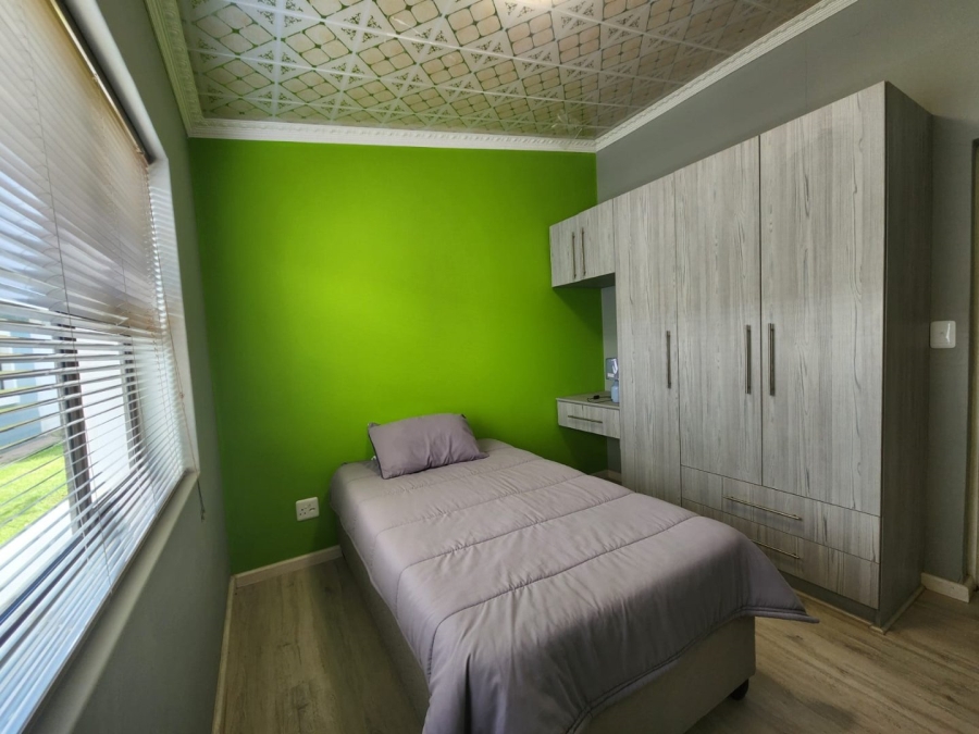 3 Bedroom Property for Sale in Pacaltsdorp Western Cape